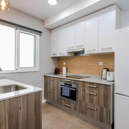 3 Bdr&Terrace Close To Subway L'Hospitalet de Llobregat Exterior photo