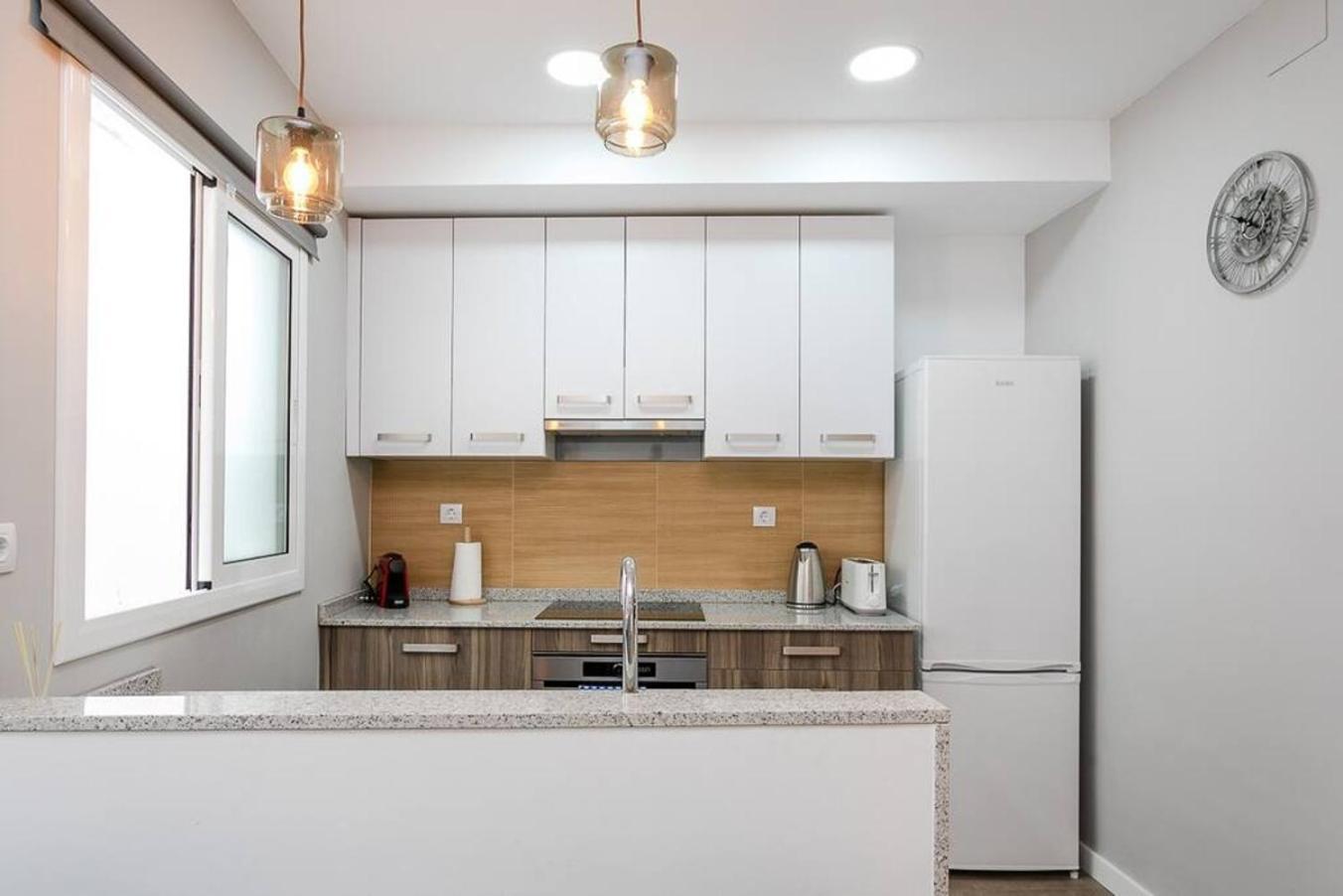 Appartamento 3 Bdr&terrace Close To Subway *