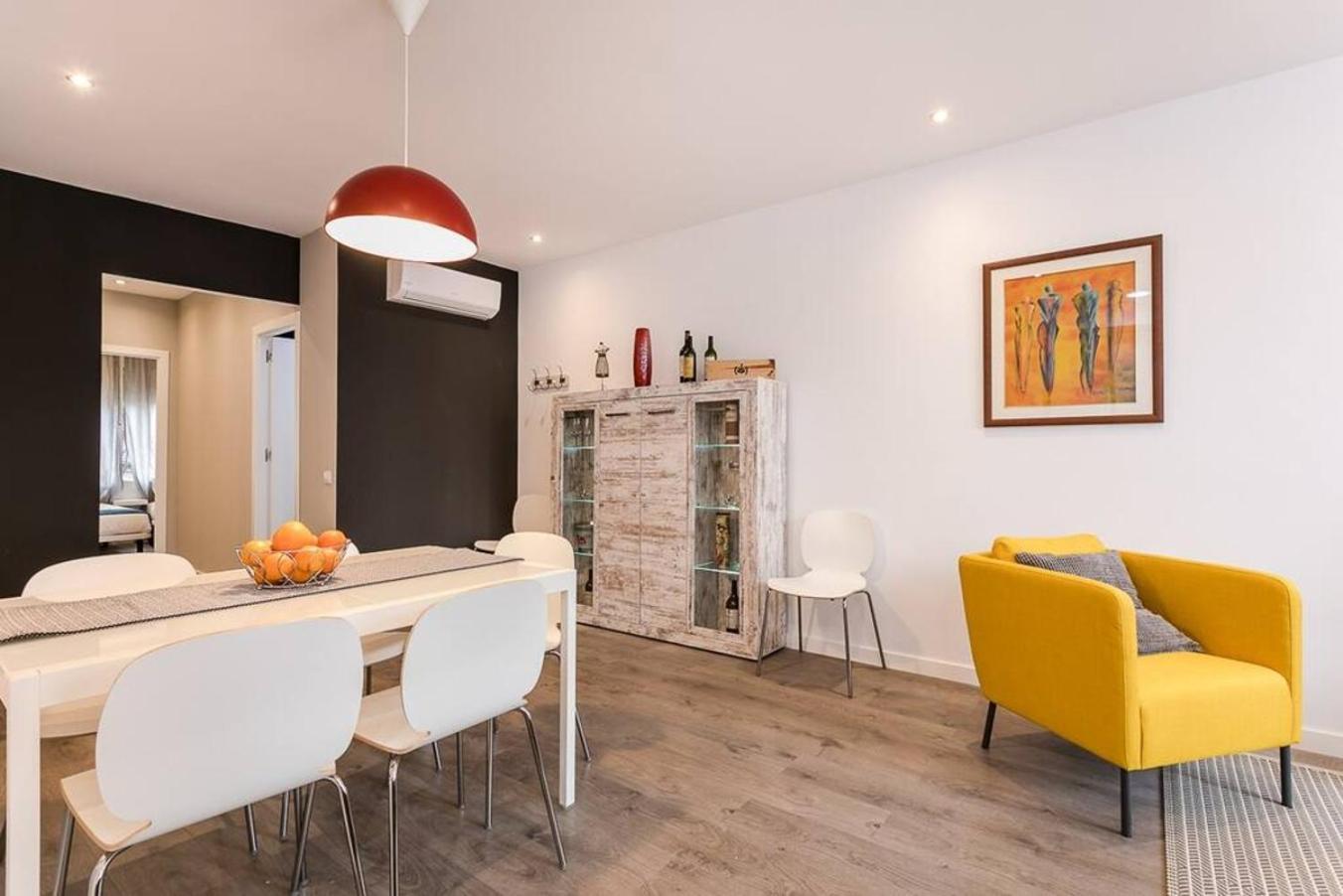 Appartement 3 Bdr&terrace Close To Subway L'Hospitalet de Llobregat