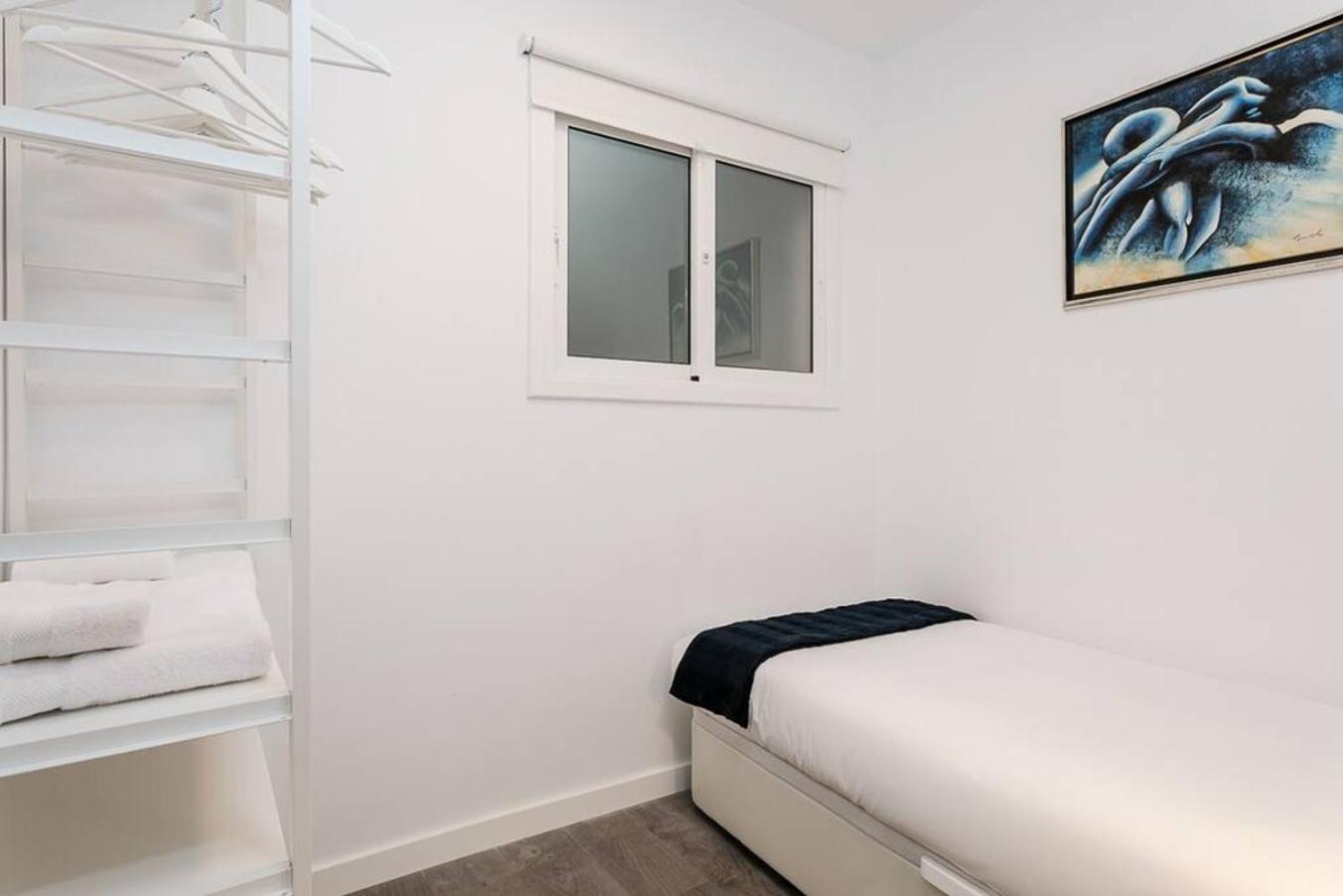 3 Bdr&terrace Close To Subway L'Hospitalet de Llobregat